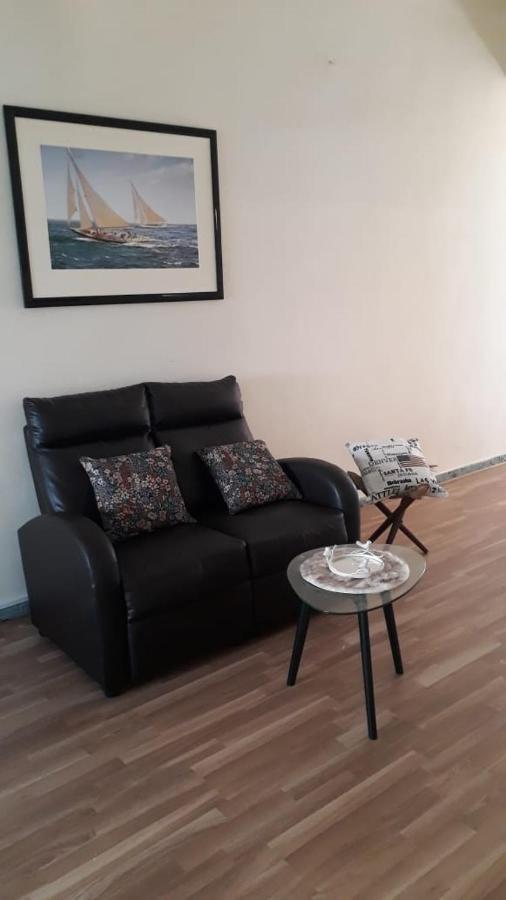 Homestay Casa Blaquinha L'Alfas del Pi