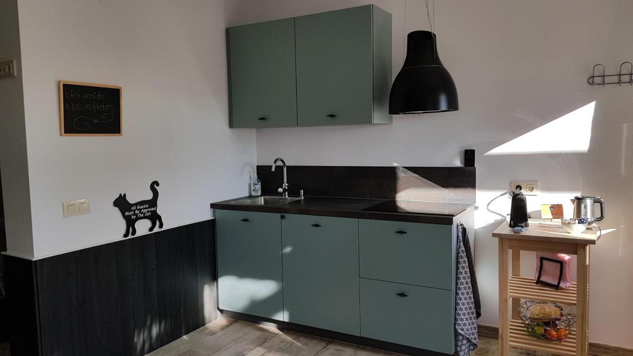 Mofletes - Adults Only Bed & Breakfast Chinchon