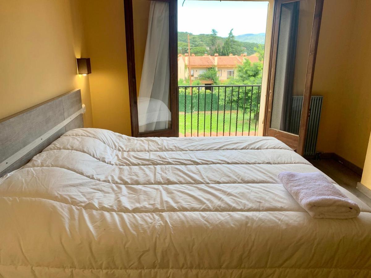 Hotel Fiesta Mega Only Adults Darnius