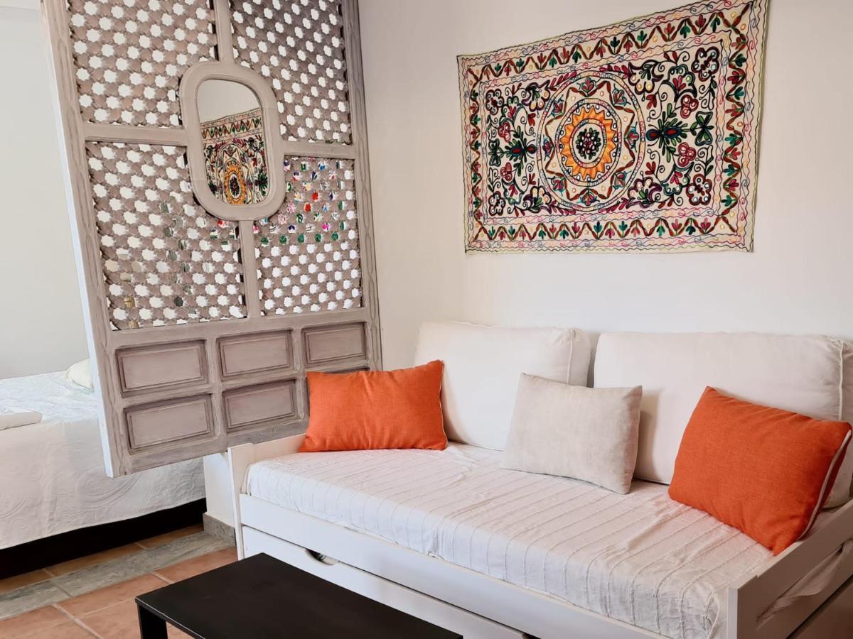 Apartamento Negras Centro. Al Lado Del Mar. Con Dos Terrazas Las Negras