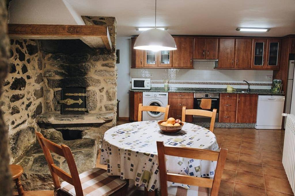 Casa Da Labaceira Holiday home Quireza