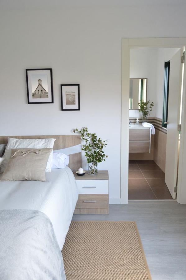 Apartamento Os Faros Pisos Turísticos Arou