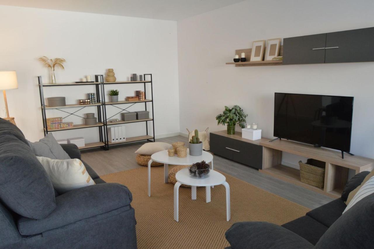 Apartamento Os Faros Pisos Turísticos Arou