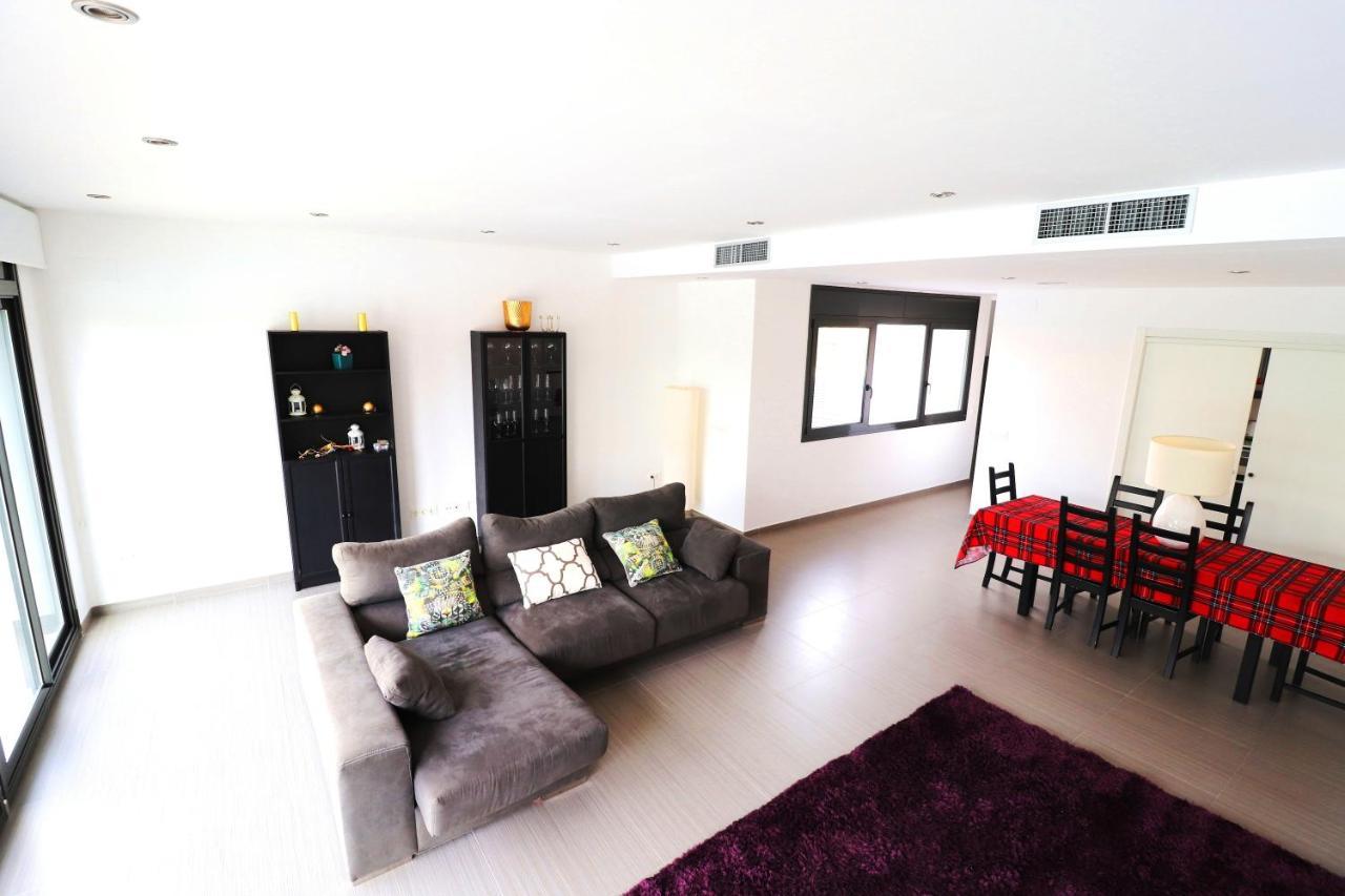 Villa Moderna Con Piscina Individual Cambrils