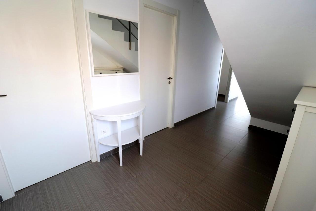 Villa Moderna Con Piscina Individual Cambrils