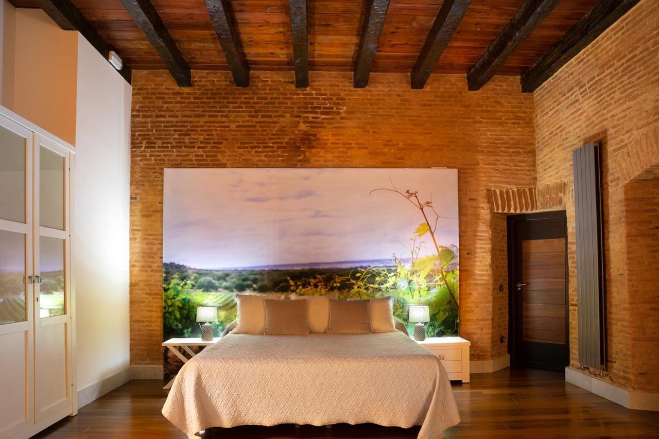 Castillo De Monte La Reina Real & Bodega Hotel