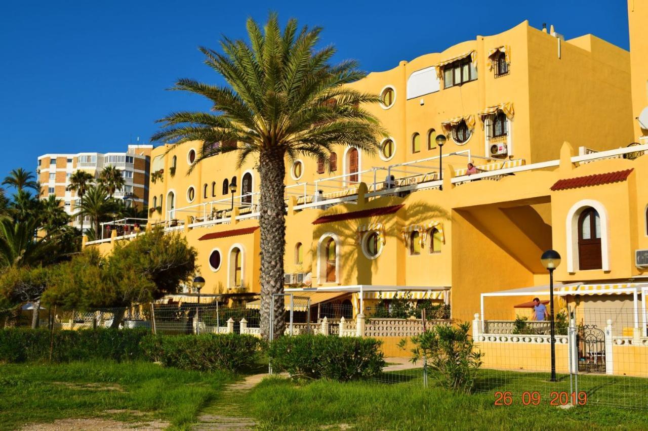 Apartment Bungalo En Primera Linea De La Playa