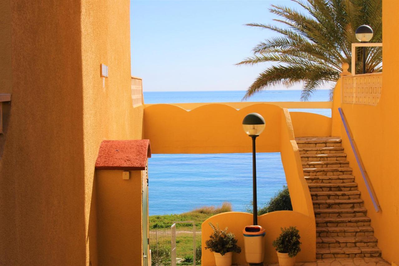 Bungalo En Primera Linea De La Playa * El Campello