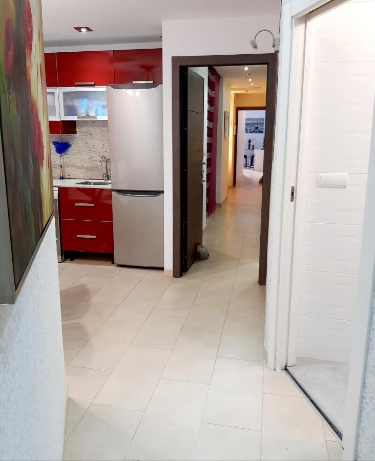 Apartamento Modern Flat In