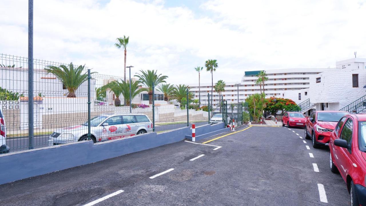 Life 365 Playa de las Americas (Tenerife)