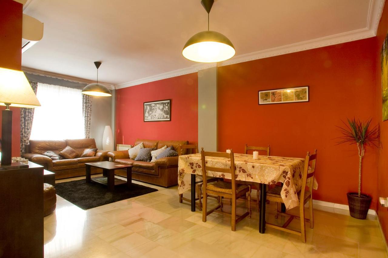 Bonita Casa En Granada+parking En El Centro+wifi *