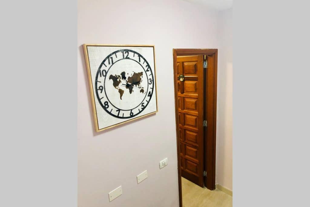 Apartamento Stylish And Private 1 Bed In San Eugenio *