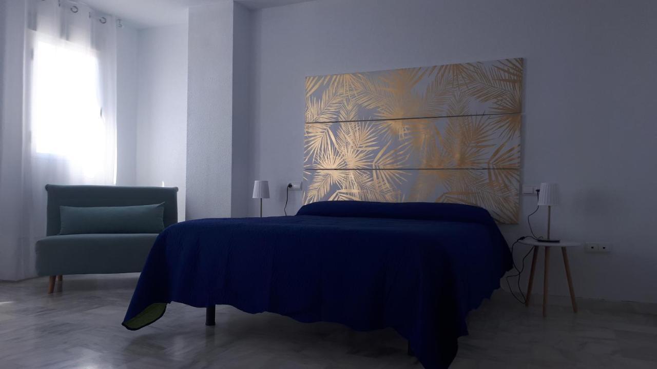 In Costa Del Sol With Large Terrace For 9 People Apartamento *