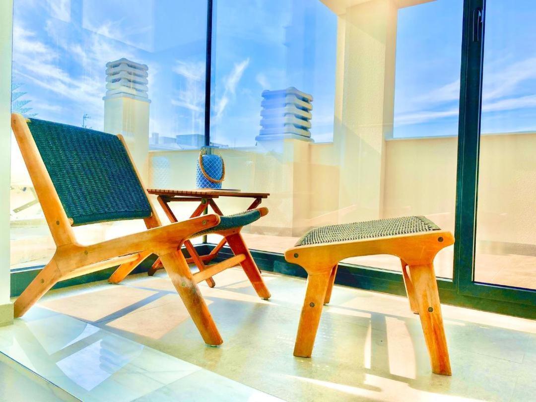 Con Piscina Privada En La Urb. De Puerto Rey Holiday home *