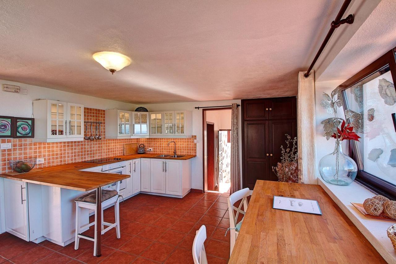 Govinda Holiday home *