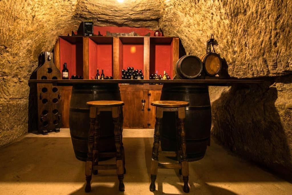 Durmiendo Reyes En La Rioja