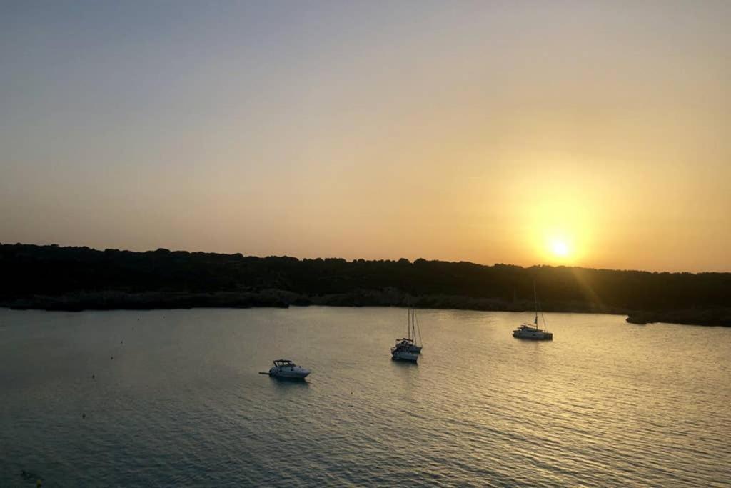Apartamento Miravent Terraza Y Jardin Frente Al Mar Menorca Fornells (Menorca)