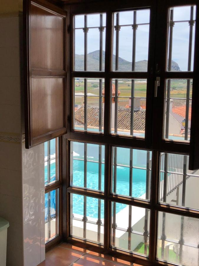 La Casa De Tita Elvira 4 *