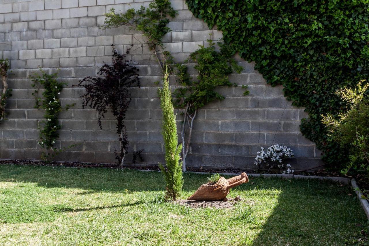Casa Con Jardin-wifi Free