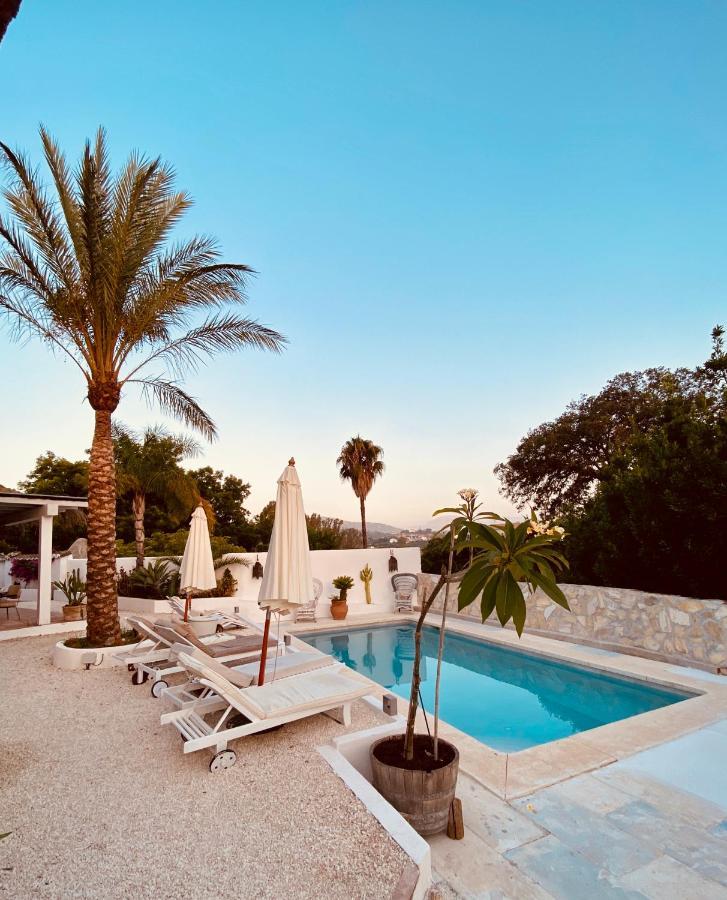 Mil Estrellas Bed & Breakfast