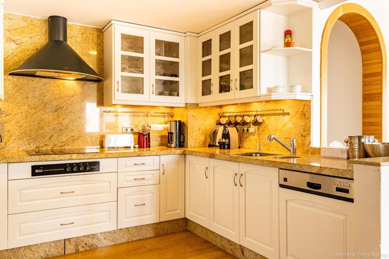 Sabater Apartment