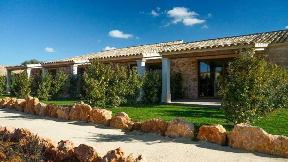 Vmg Horse Ranch Hotel 4*