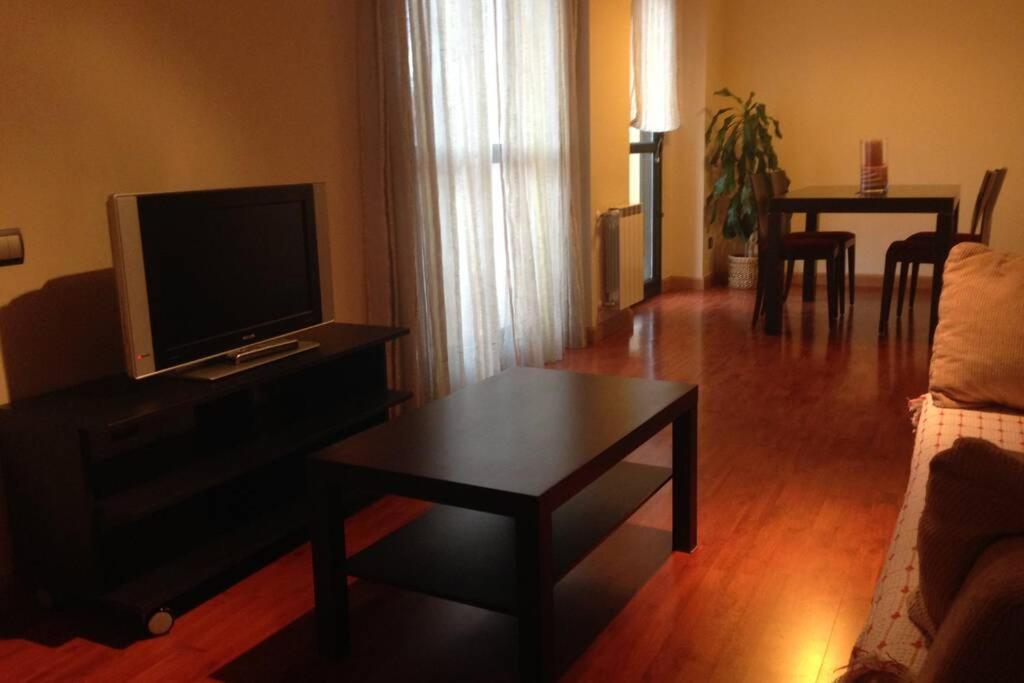 Atico Centro 3hab+garaje+terraza+wifi Apartamento *
