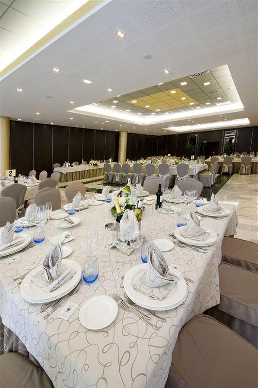Palacio De La Magdalena 4*
