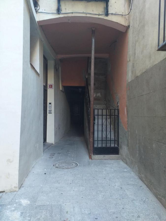 La Soledad, Junto Al Alcázar