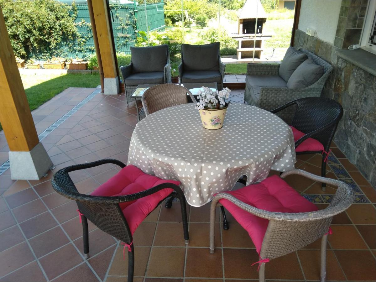 Les Viesques Holiday home *