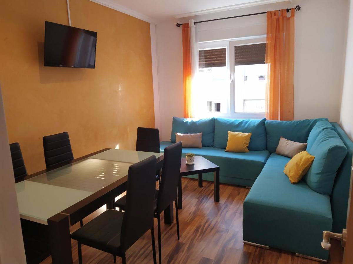 Homelunead En Centro Al Lado De La Playa Apartamento *