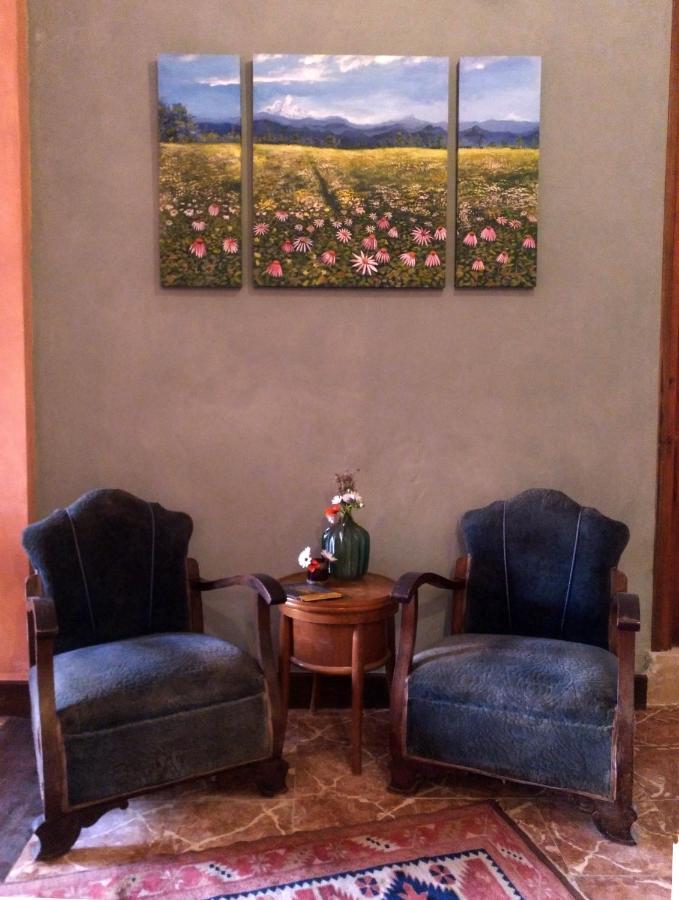 Habitación en casa particular Llar De