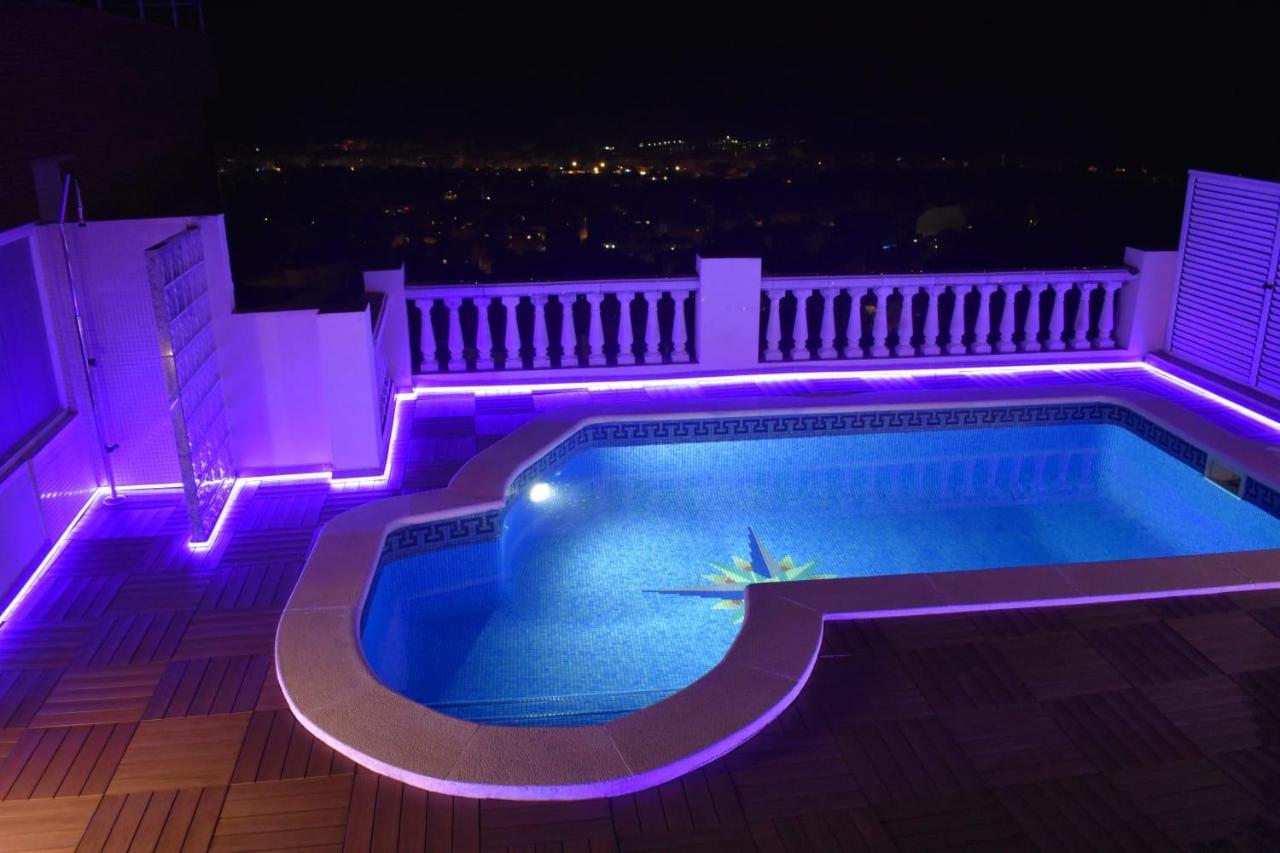 House. Casa Con Piscina Privada Сasa de vacaciones *