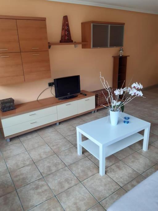 Comodo Y Funcional Junto A Playa Y La Montana Apartment