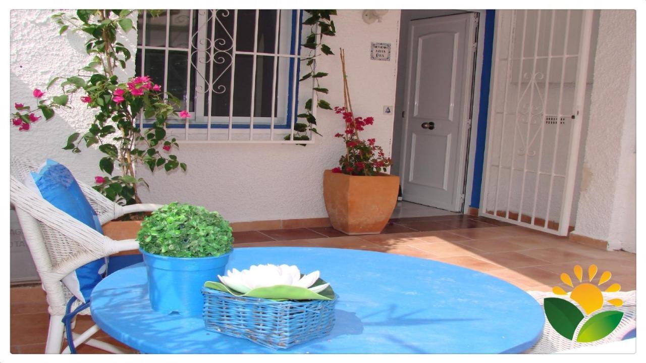 Casa Griega Albir. Modern & Cosy Greek Style Holiday Apartment *