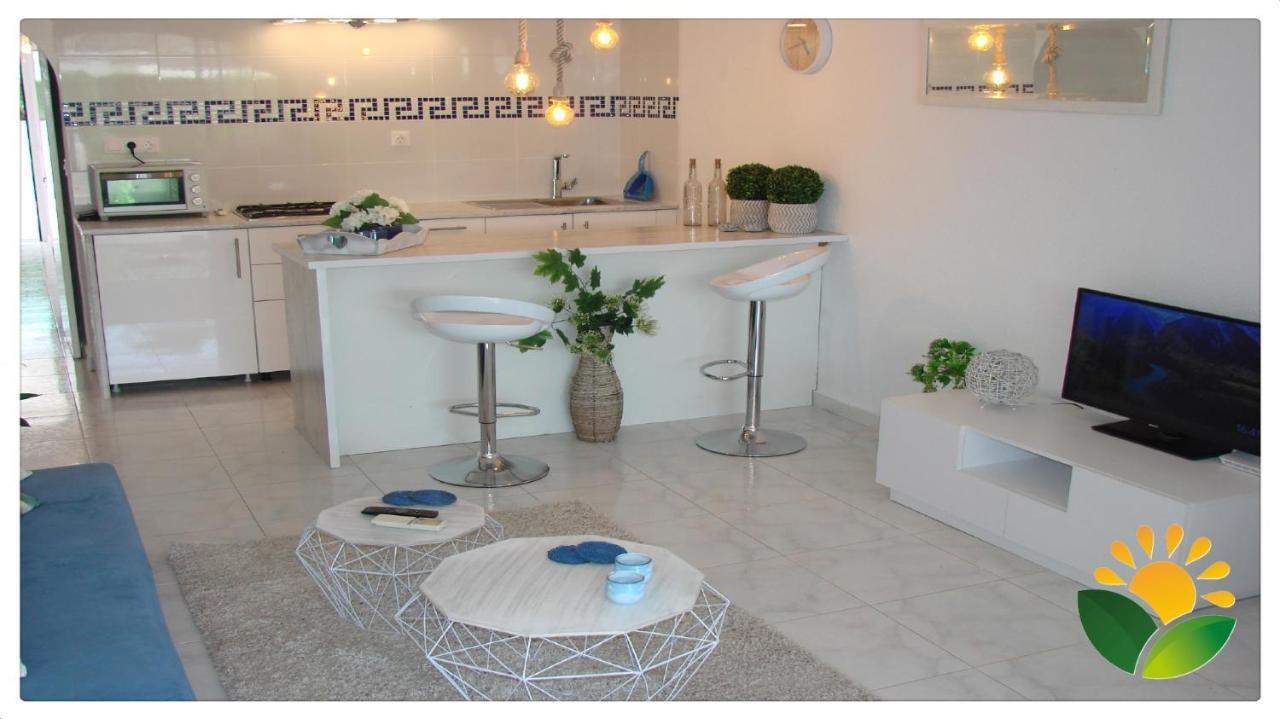 Casa Griega Albir. Modern & Cosy Greek Style Holiday Apartment El Albir