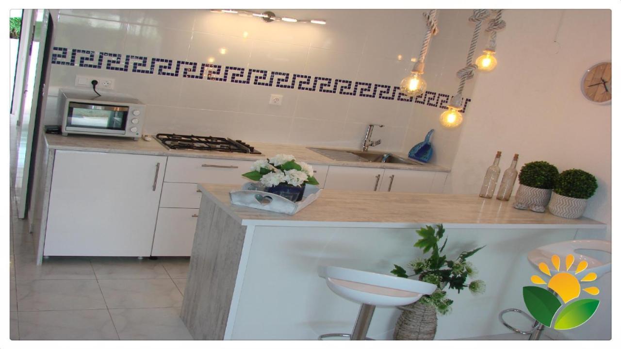 Casa Griega Albir. Modern & Cosy Greek Style Holiday *