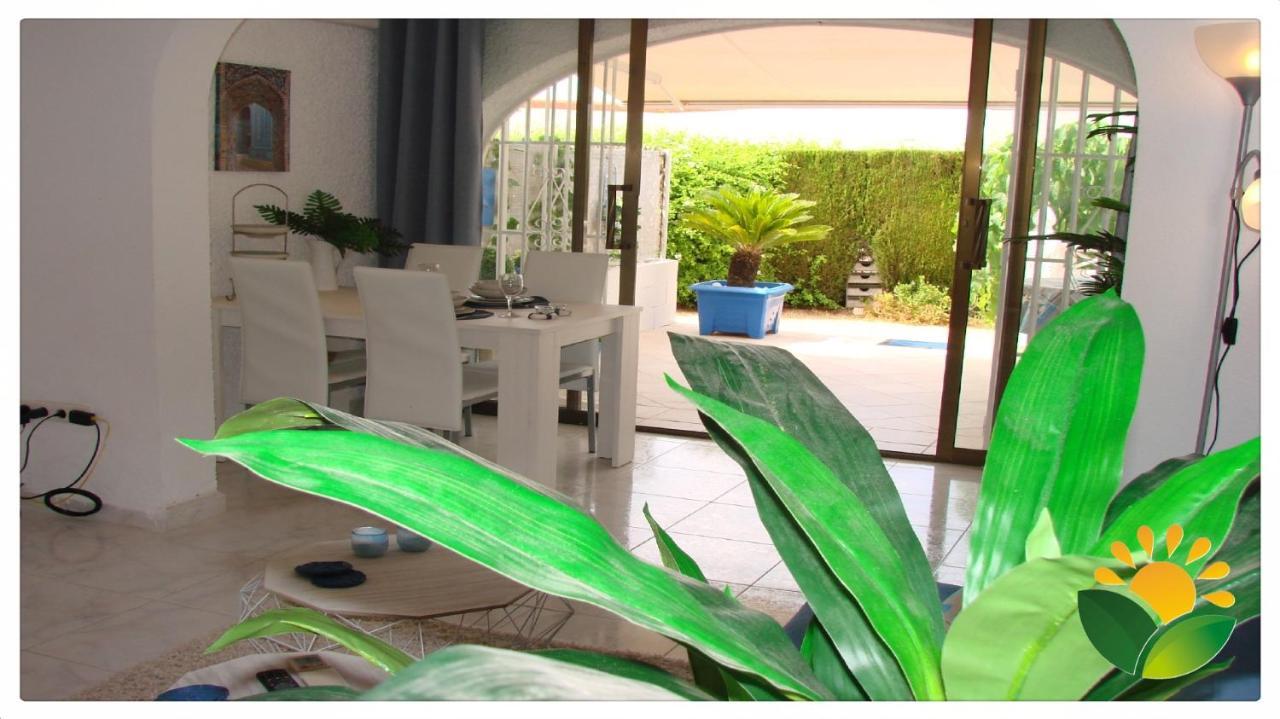 Casa Griega Albir. Modern & Cosy Greek Style Holiday Apartment *