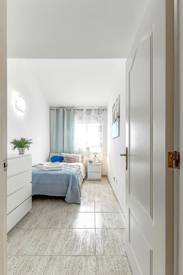 With Private Patio Apartment *