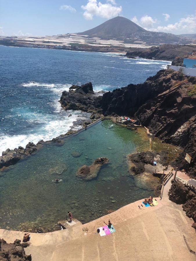 Holiday home Homeforguest The Cliff House Gran Canaria With Sea Views