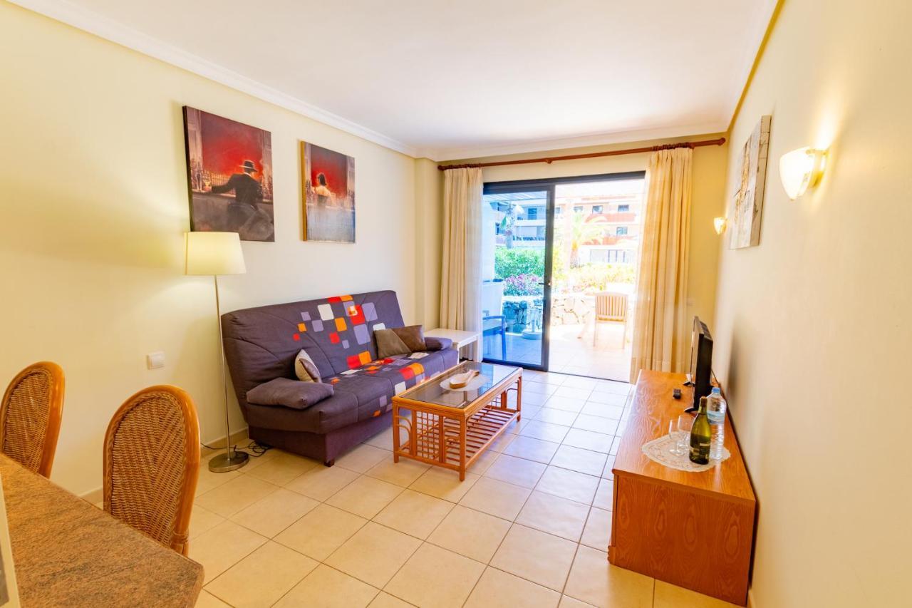 Large Terrace Apt Balcon Los Gigantes by DreamHomesTenerife Apartamento