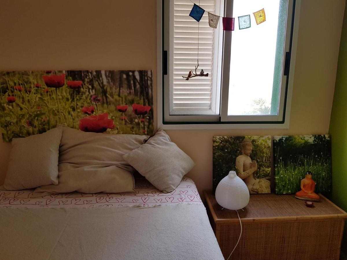 The Poppies 100m - Private Bathroom - Welcome Cava Pensión *