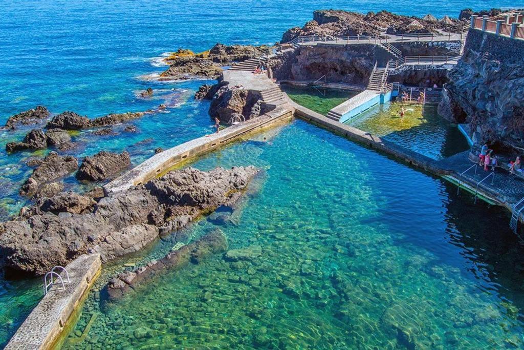 Primera Línea En Piscinas Naturales. *