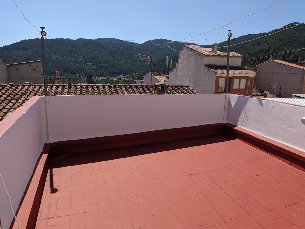 Adriana, Montanejos