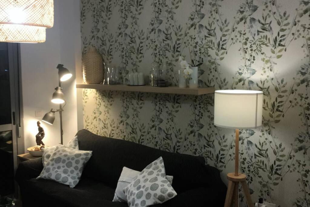 Chill Out Ground Floor Apartm +private Garden+wifi Apartamento Retamar (Almeria)