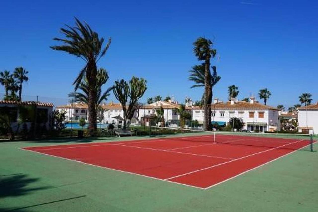 Costa Blanca Jardin Frente Piscina 4 Personas #prp001 By Orihuela Costa Torrevieja