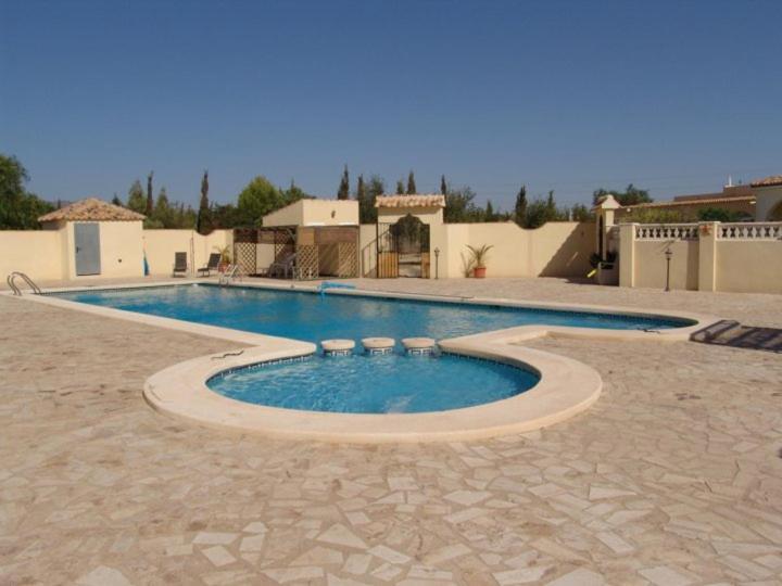 Casa Mari - Fabulous Semi-detached With Swimming Pool, Tennis Court And Huge Gardens Villa Turre
