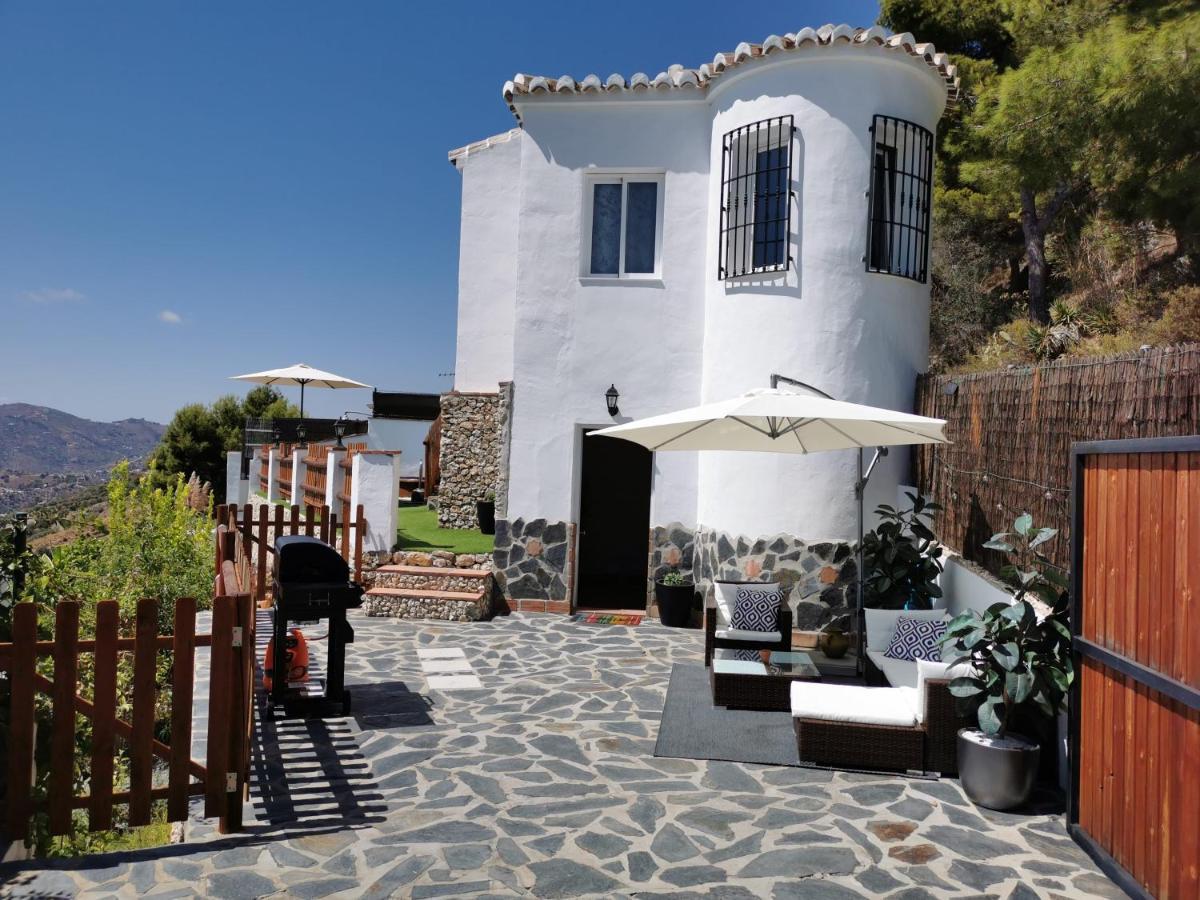Casa Ayo Country house *