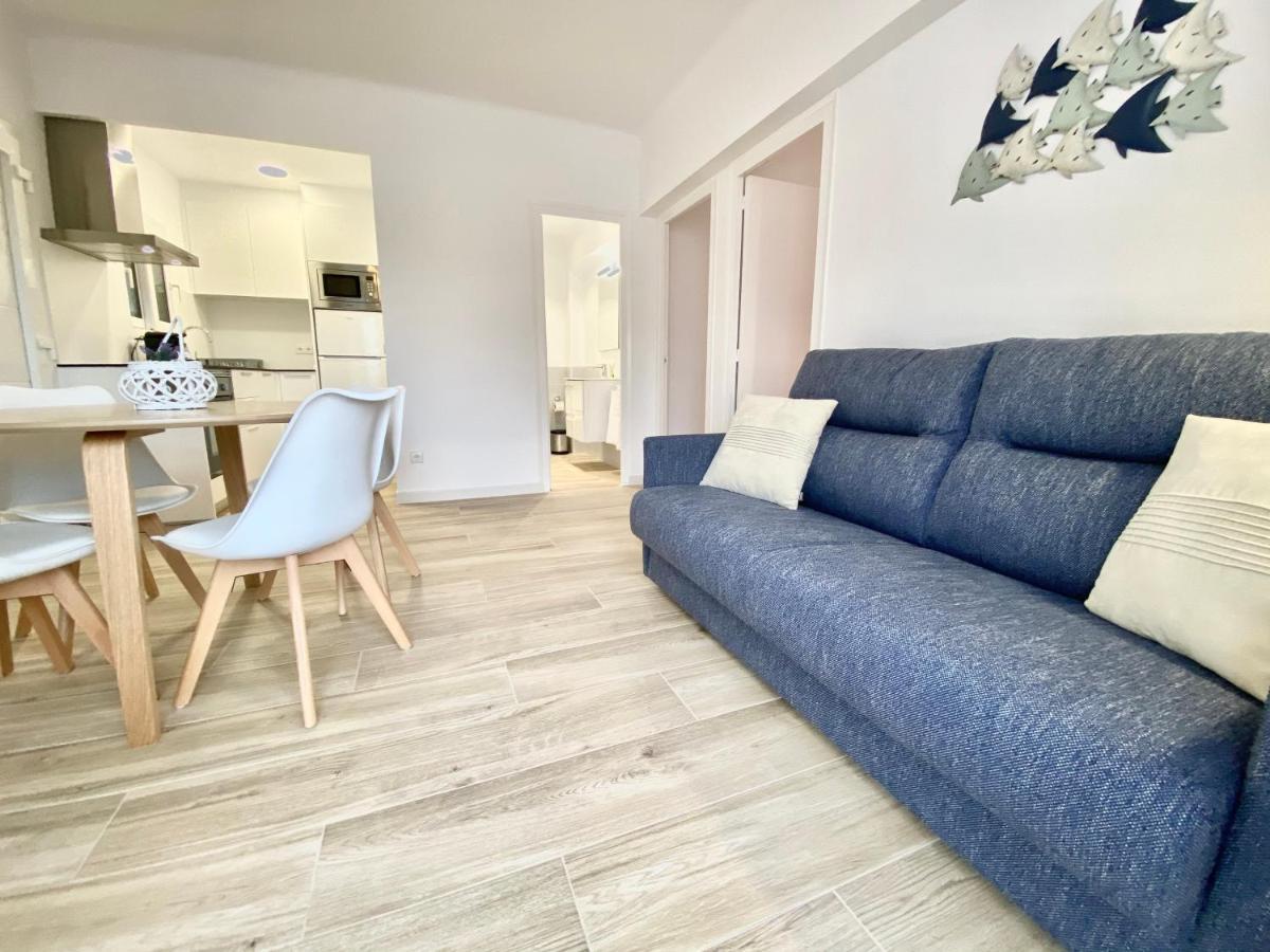 Apartment Center *