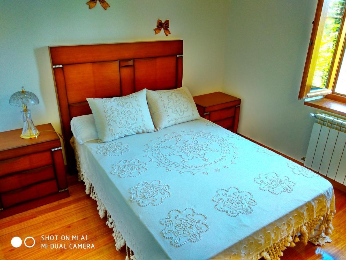 Сasa de vacaciones Casa Amplia Con Jardín Y Aparcamiento G-100147 *
